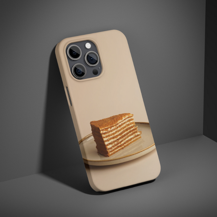 "Just cake." - Fertige individuelle Dual-Layer-Hülle für das iPhone